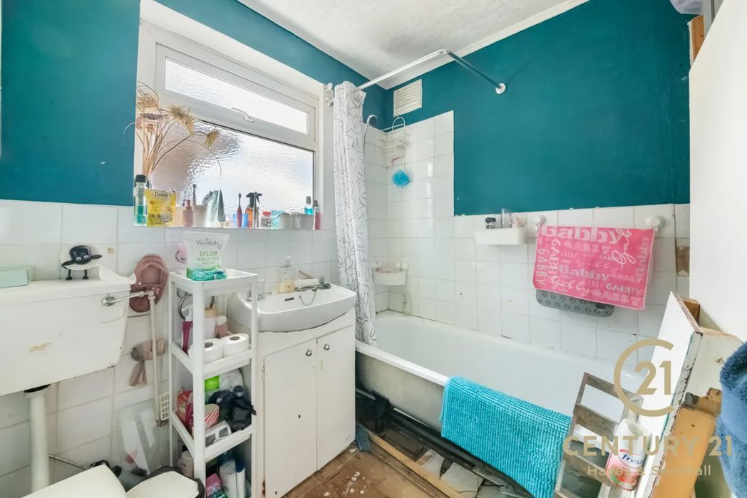 Property image 5 of 10