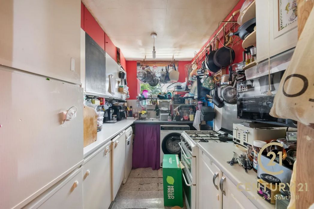 Property image 8 of 10
