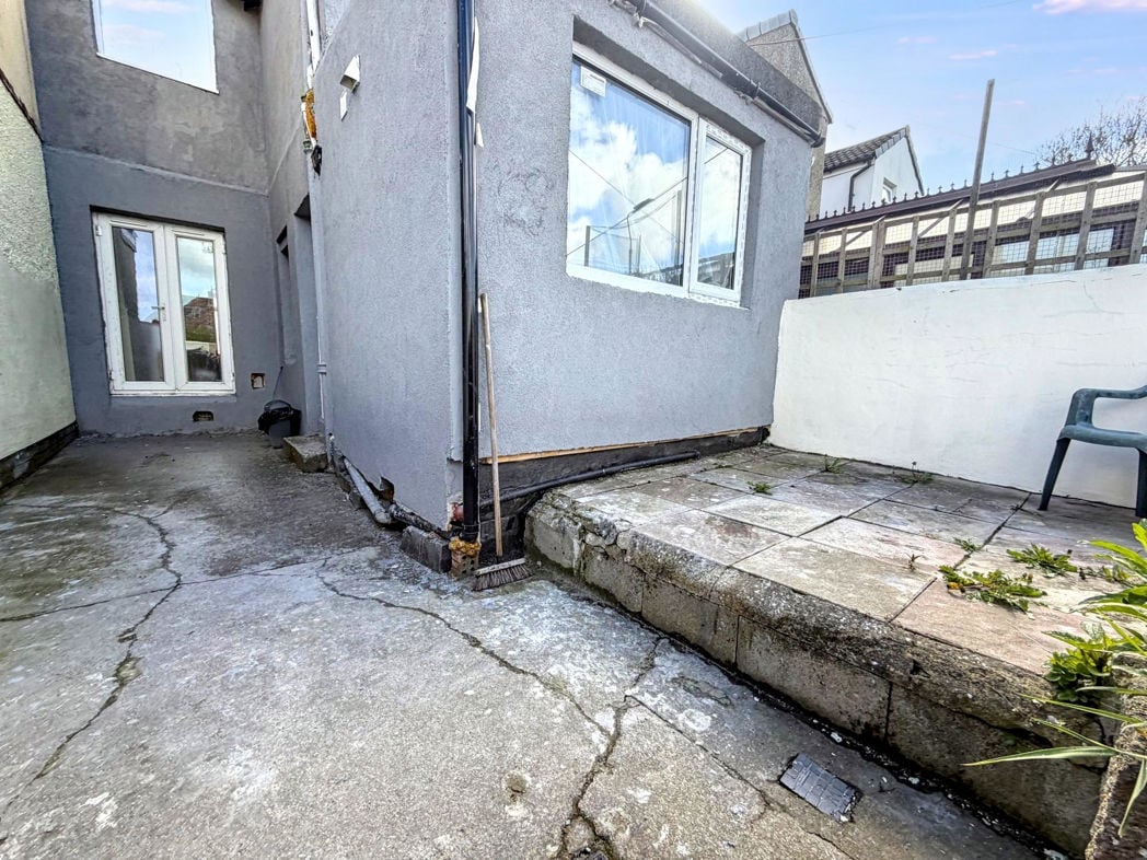 Property image 16 of 16