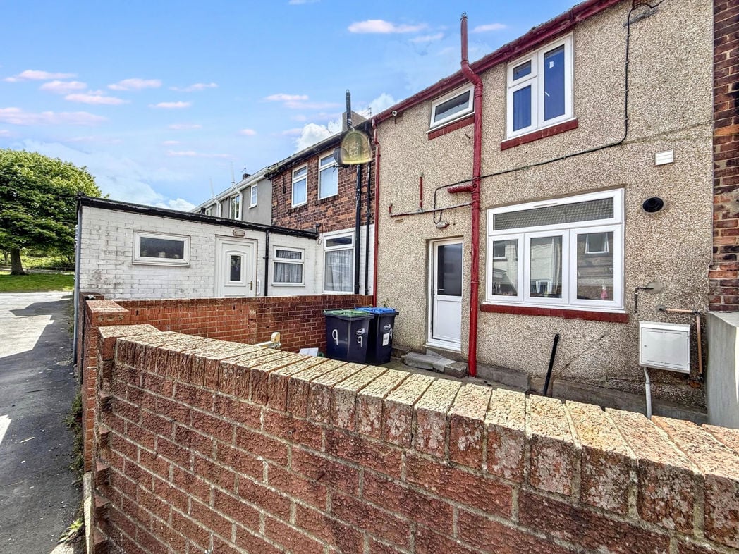 Property image 11 of 12