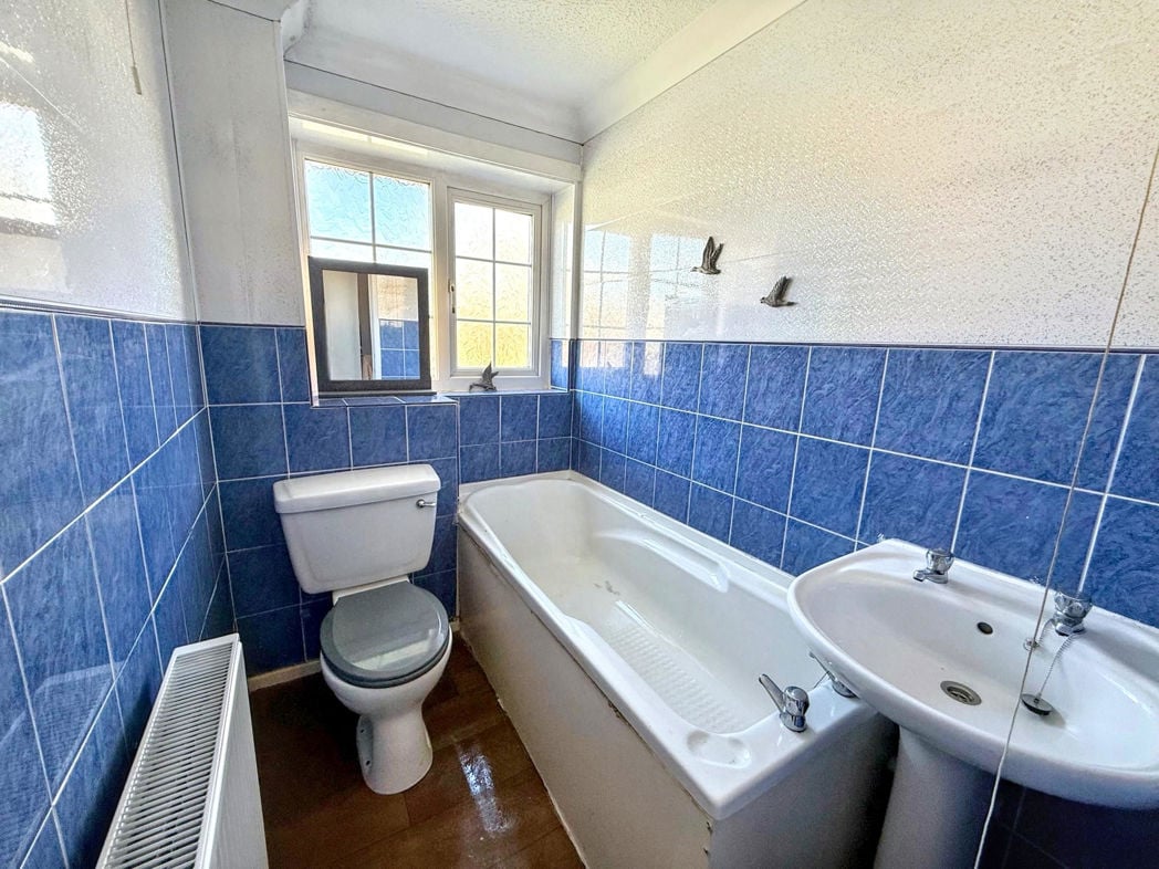 Bathroom W/C