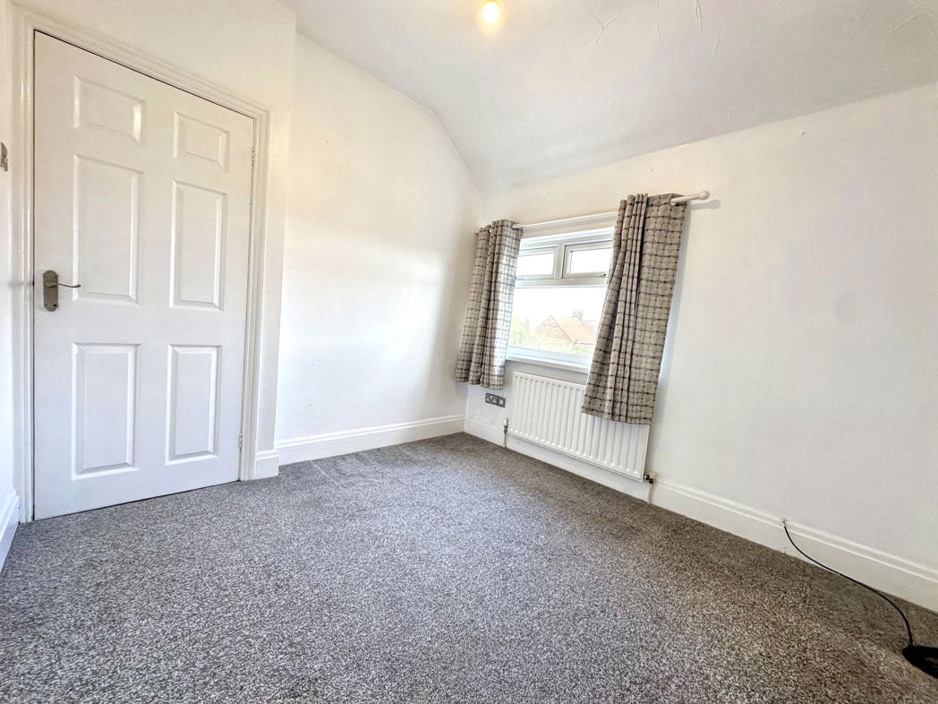 Property image 8 of 14