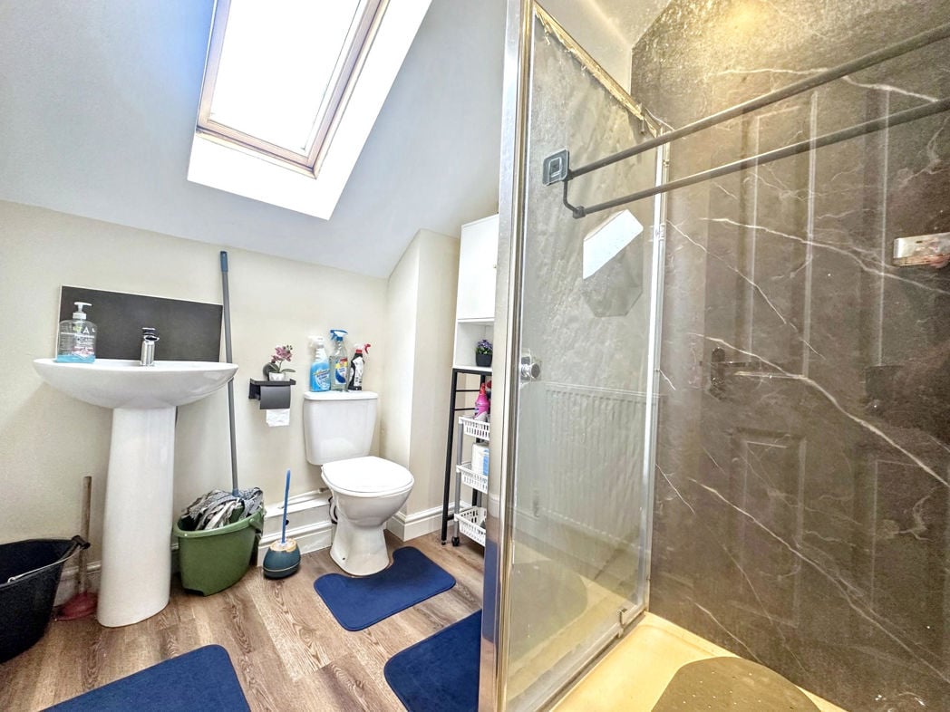 Property image 12 of 14