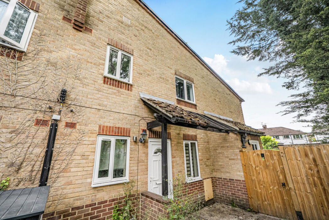 Property image 1 of 20