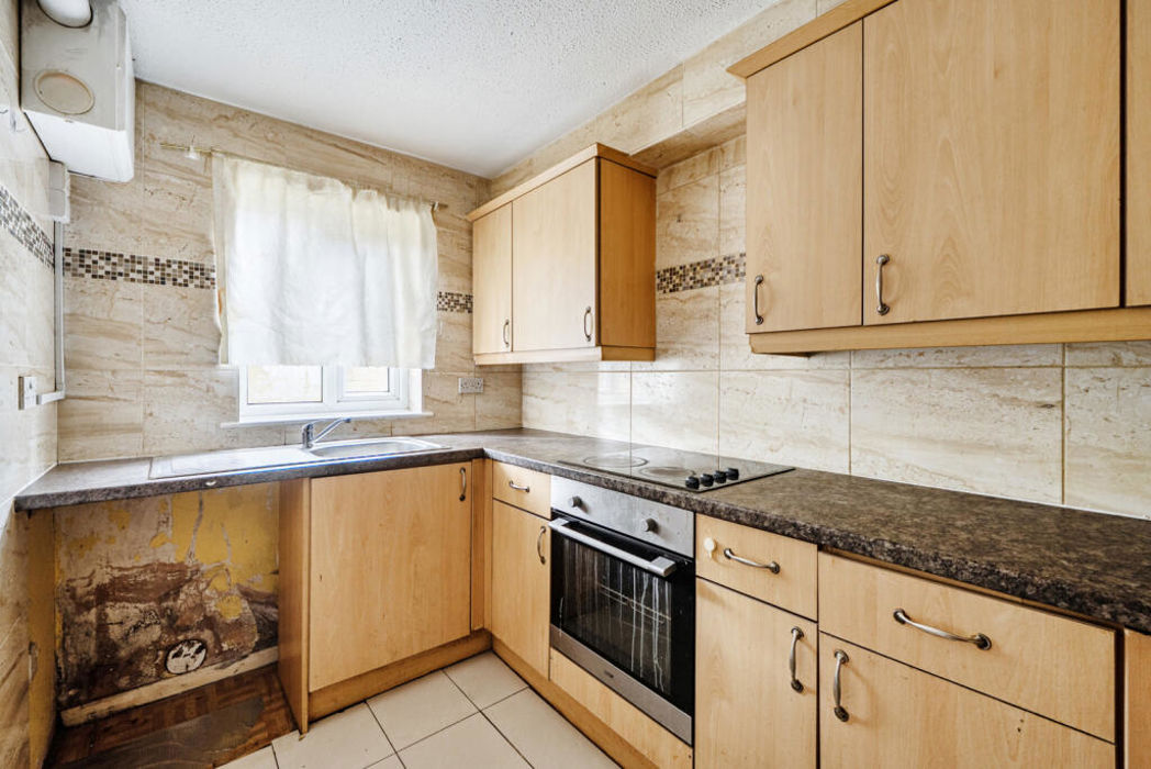 Property image 2 of 20