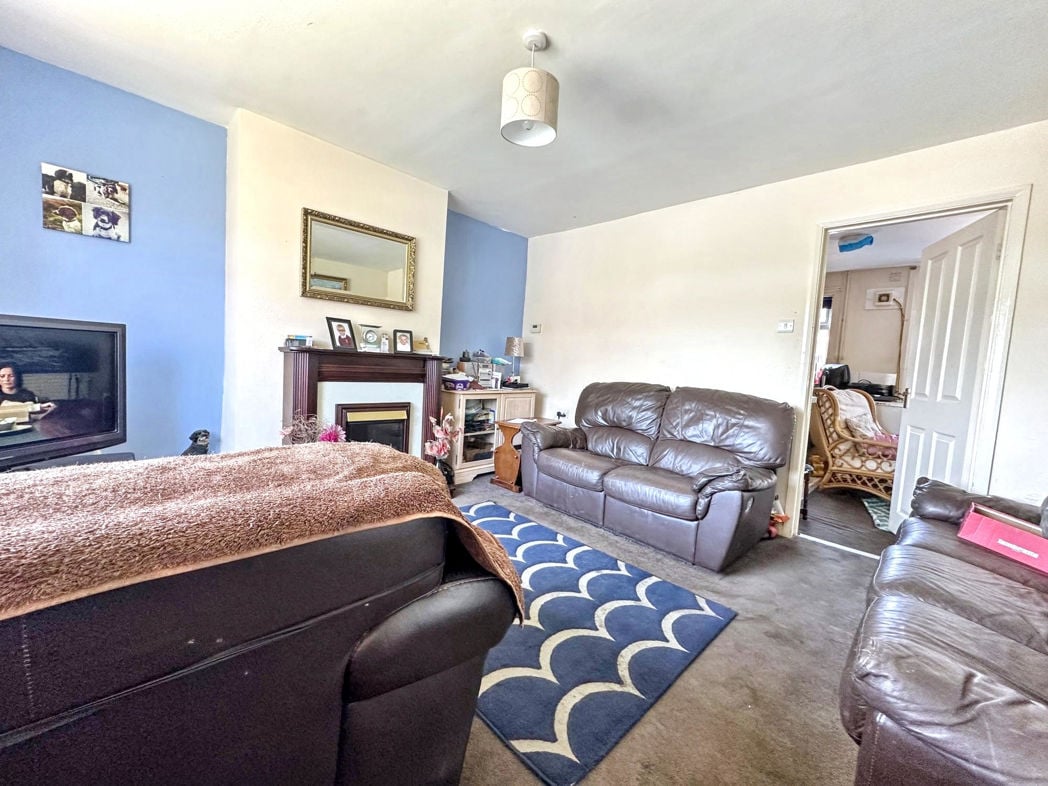 Property image 4 of 13