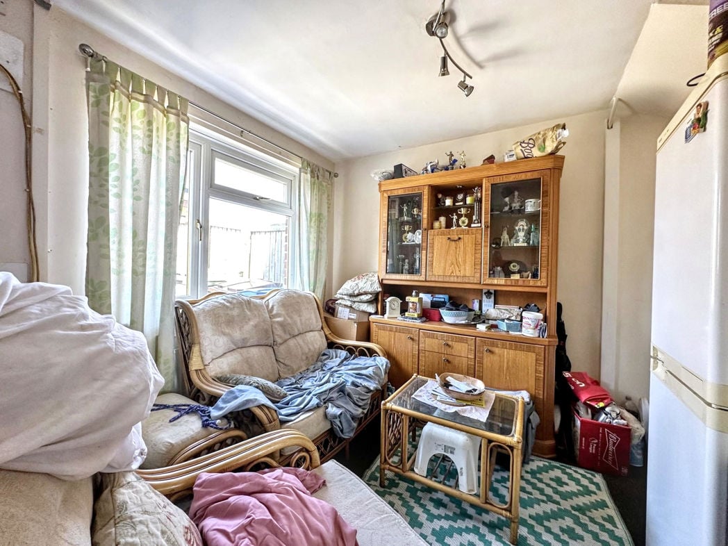 Property image 7 of 13