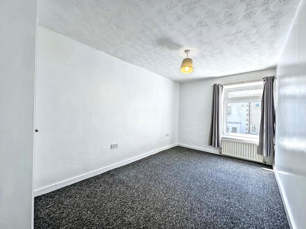 Property image 7 of 14