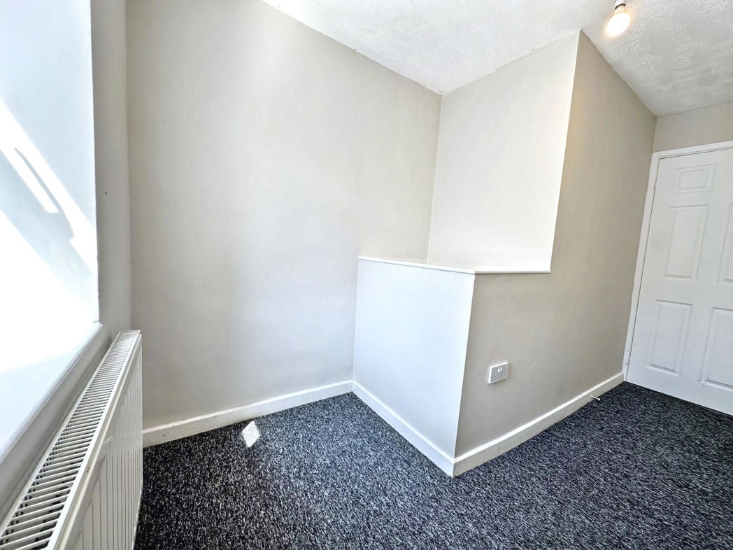 Property image 10 of 14