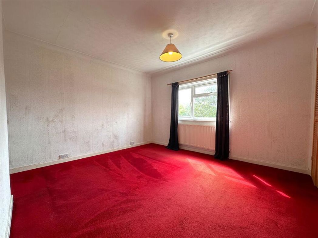 Property image 7 of 11