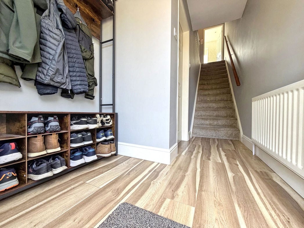 Entrance/Hallway