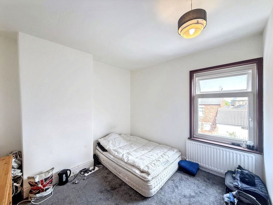 Property image 6 of 9