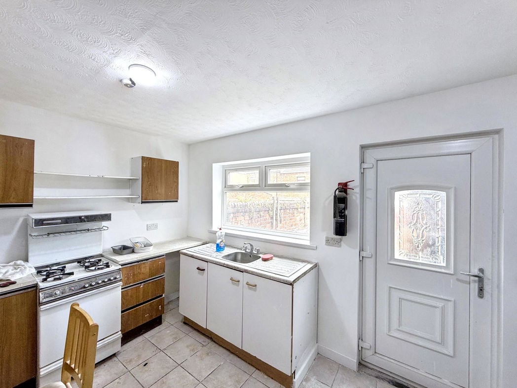 Property image 4 of 9