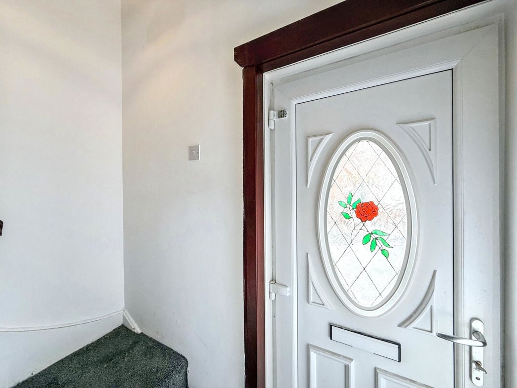 Property image 3 of 9