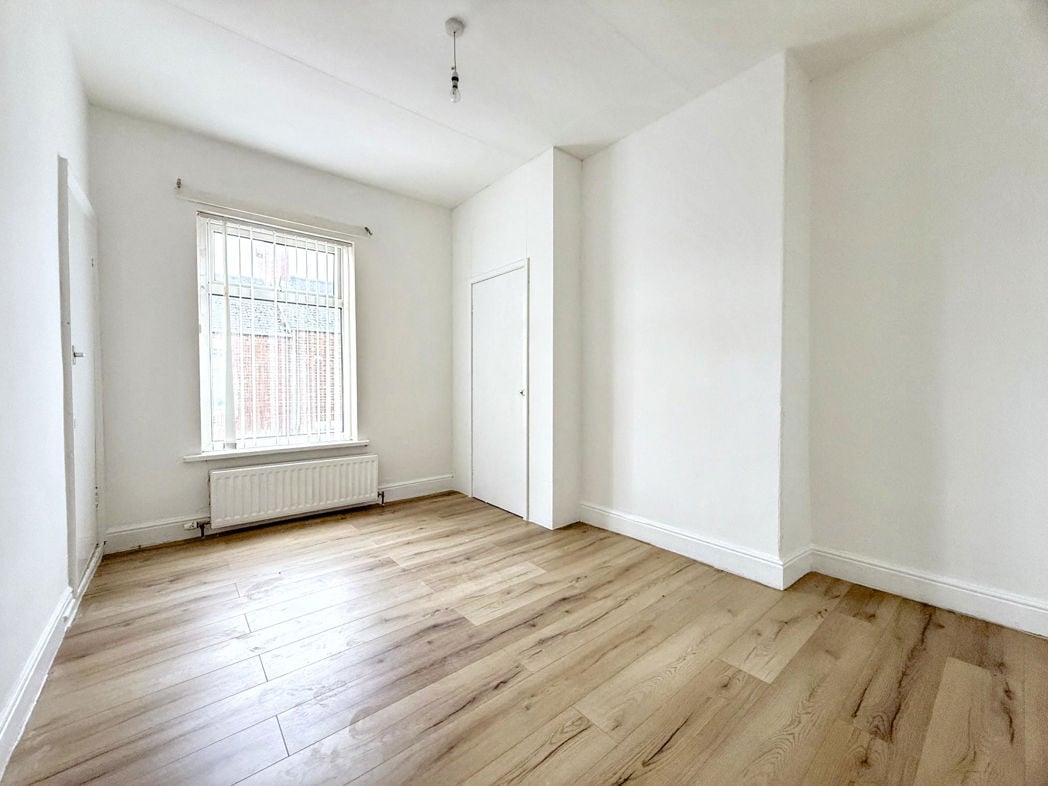 Property image 10 of 12