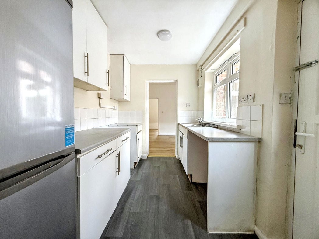 Property image 7 of 12