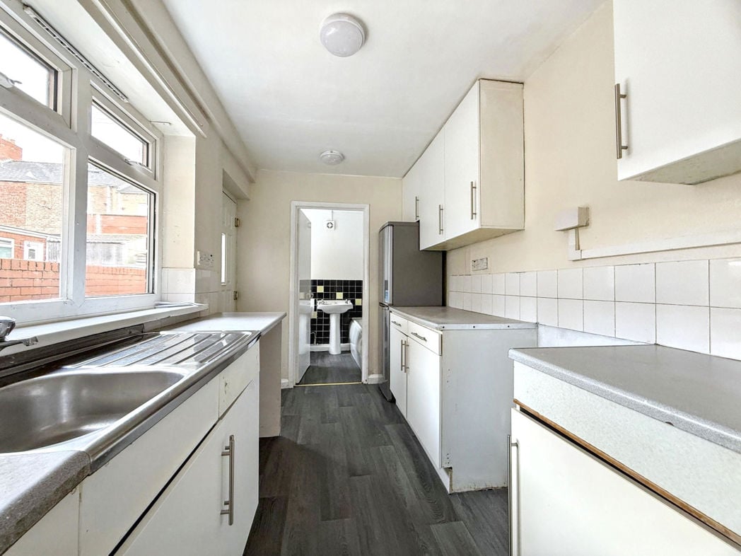 Property image 6 of 12