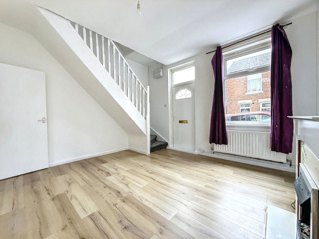 Property image 3 of 12