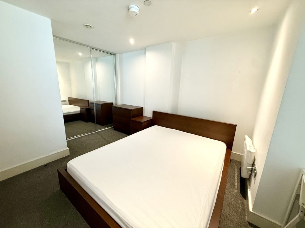 Property image 6 of 11
