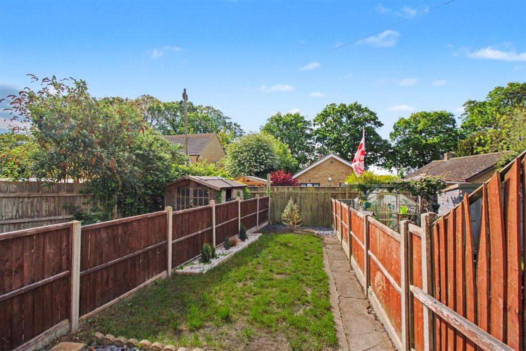 Property image 2 of 15