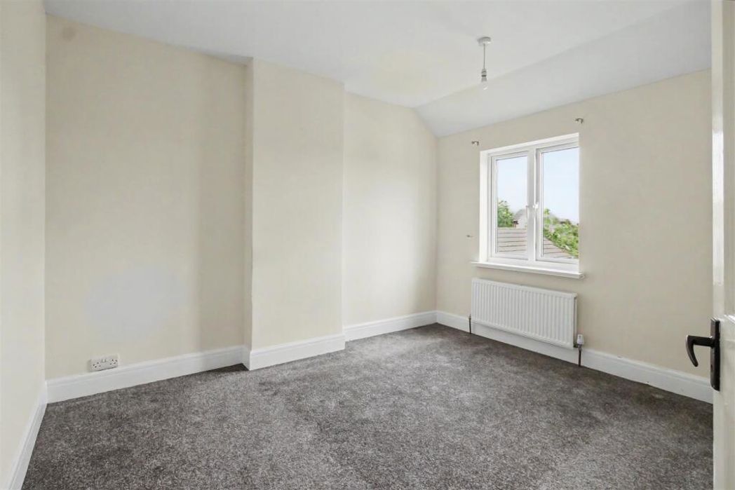Property image 7 of 15