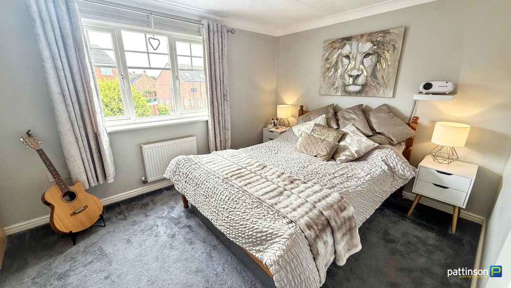 Property image 21 of 38