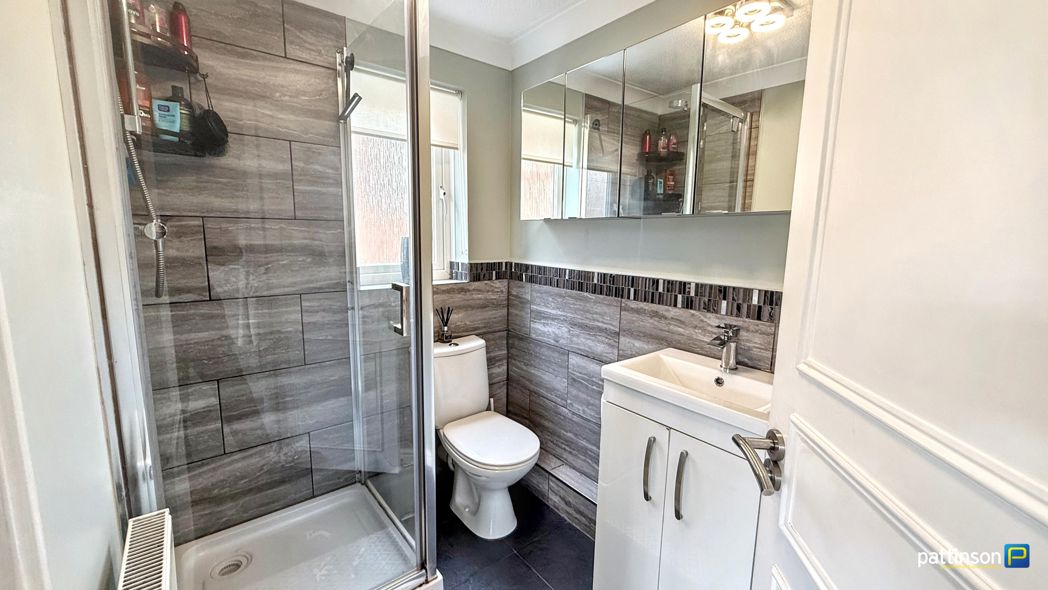 Property image 23 of 38