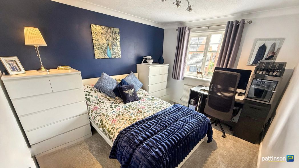 Property image 24 of 38
