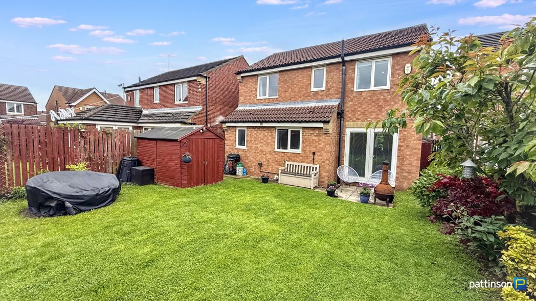 Property image 33 of 38