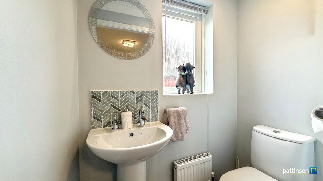 Property image 18 of 38