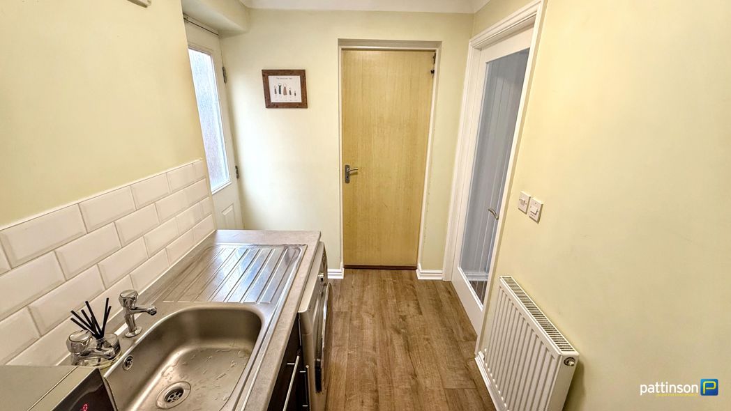 Property image 17 of 38