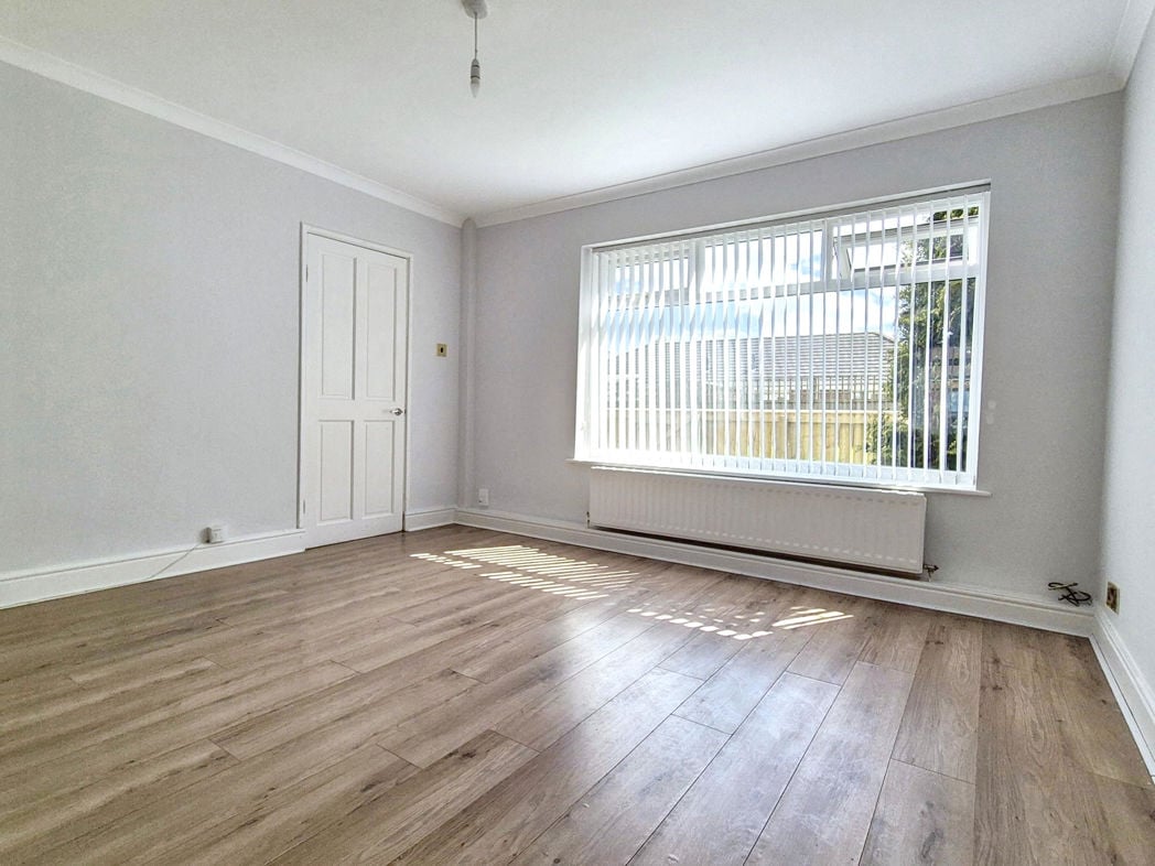 Property image 2 of 18