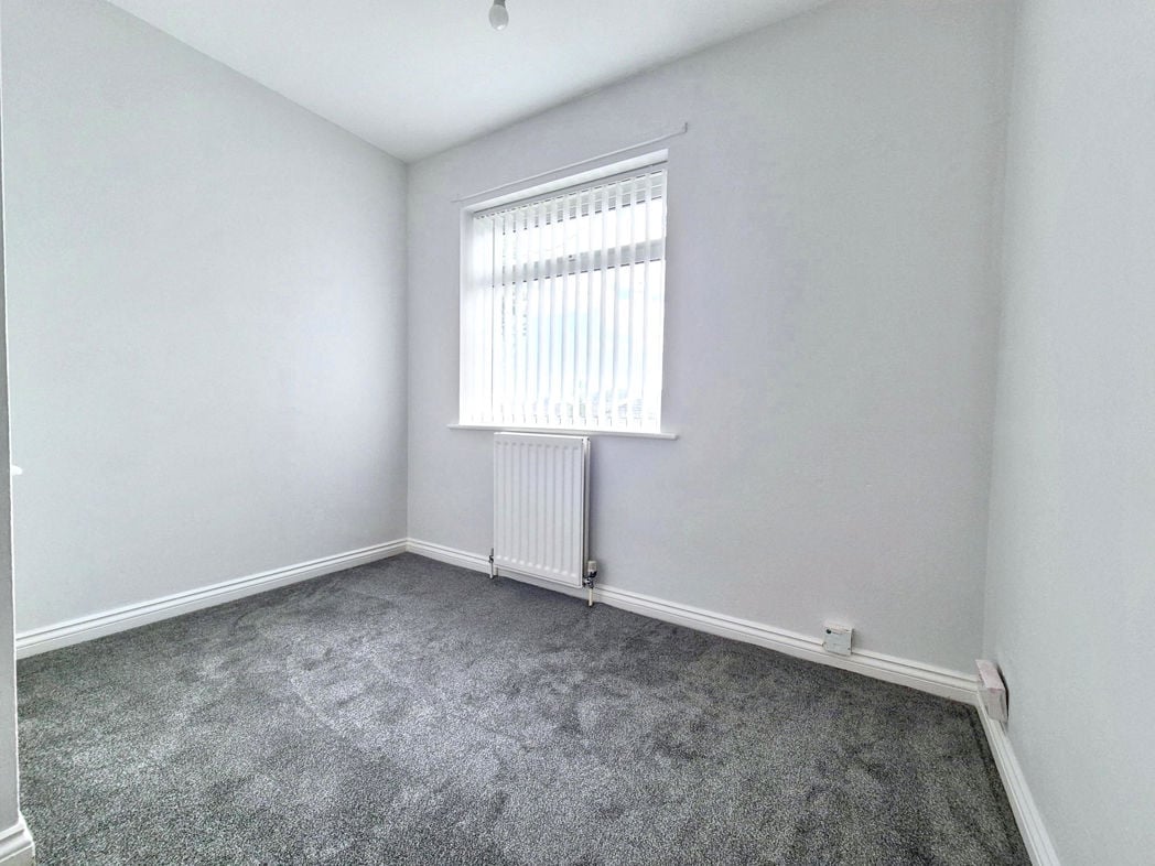 Property image 12 of 18