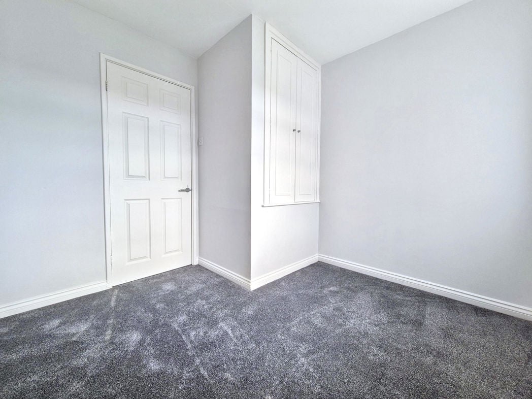 Property image 13 of 18