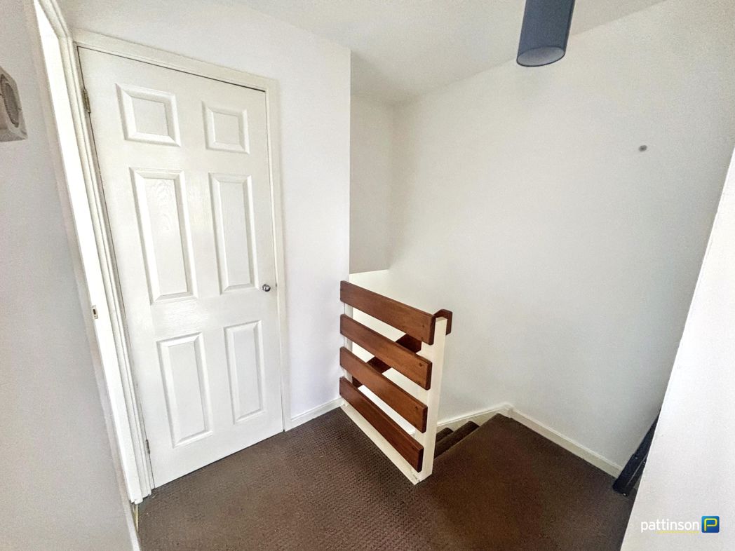 Property image 6 of 11