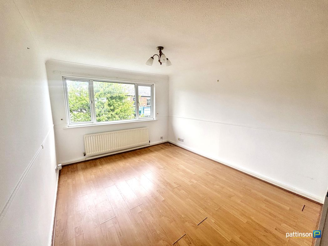Property image 7 of 11