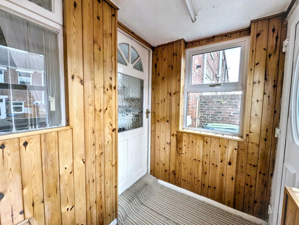 Property image 5 of 9