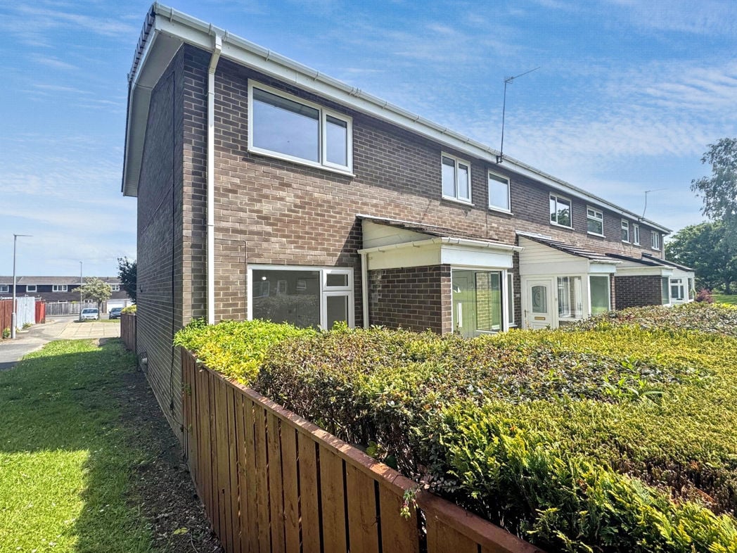 Property image 17 of 23