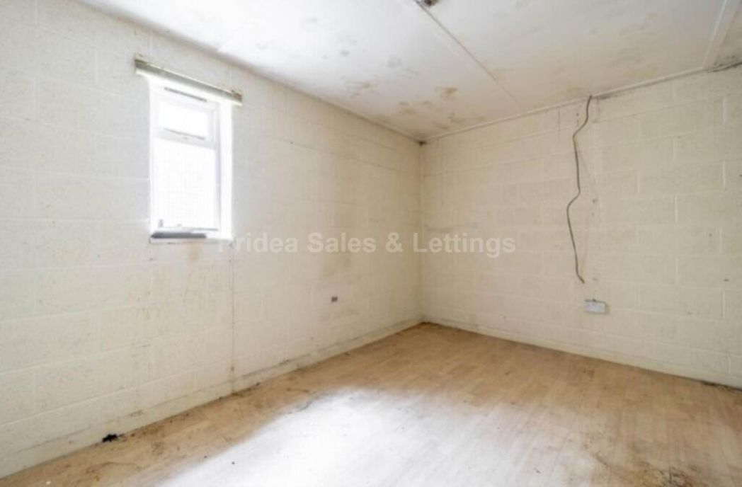 Property image 5 of 14