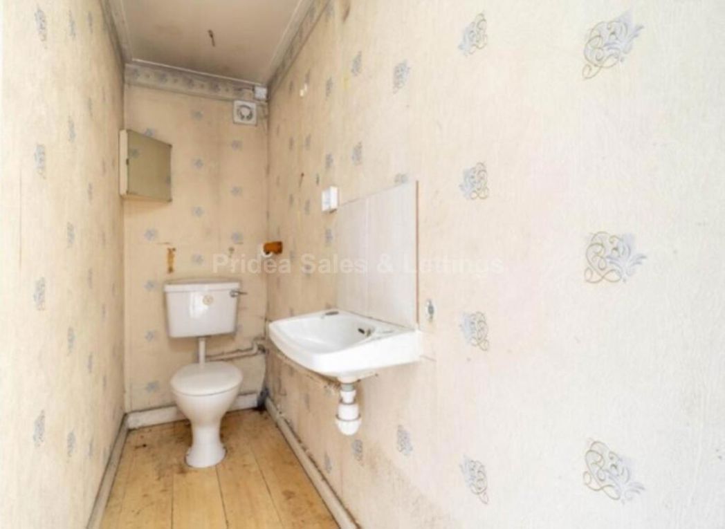 Property image 6 of 14