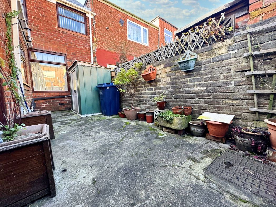 Property image 5 of 6