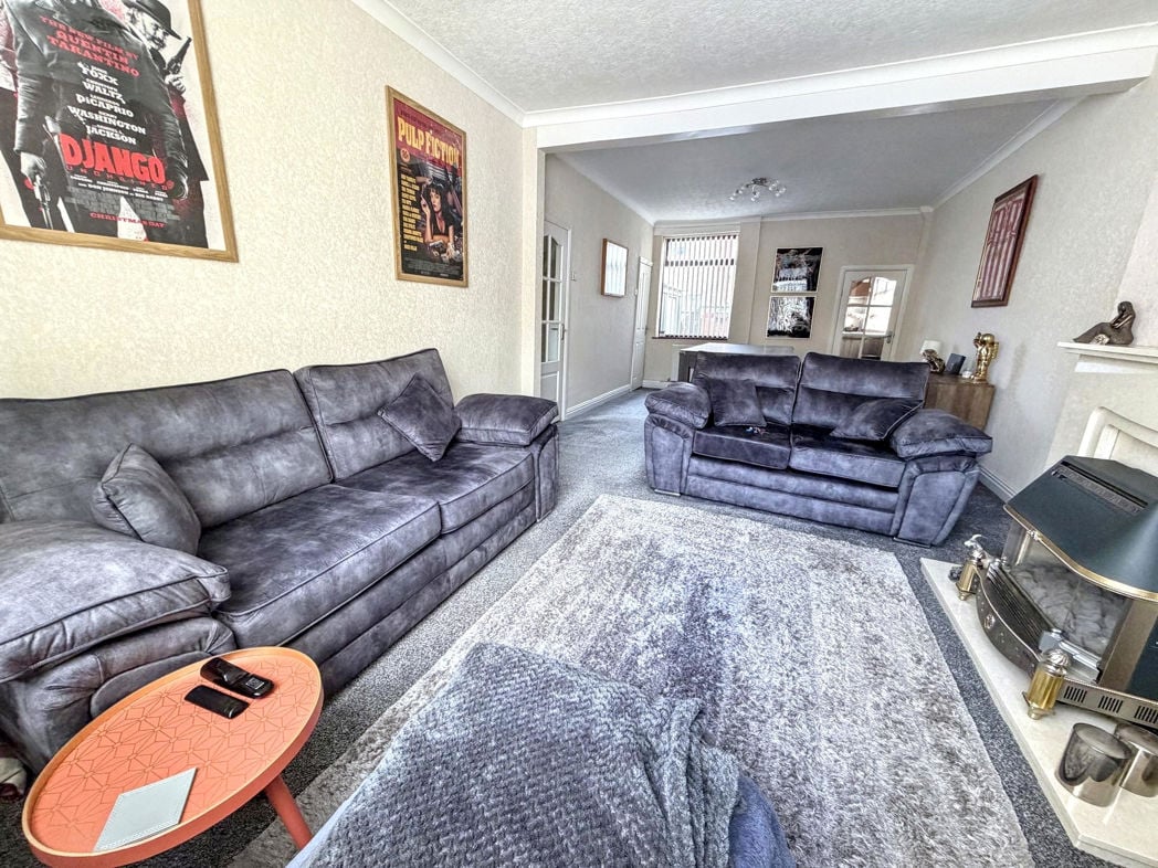 Property image 2 of 18