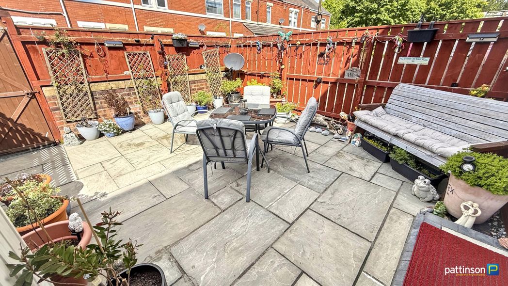 Property image 32 of 34