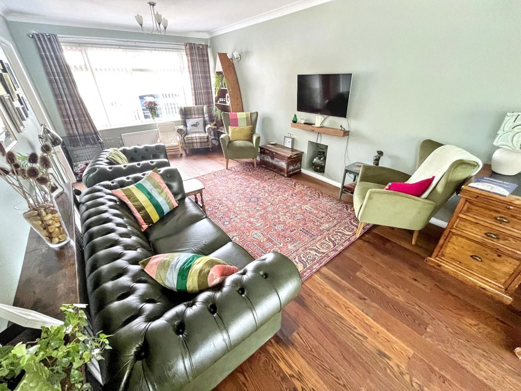 Property image 3 of 22