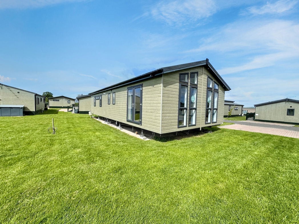 Property image 19 of 23