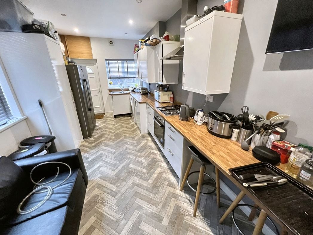 Property image 3 of 4