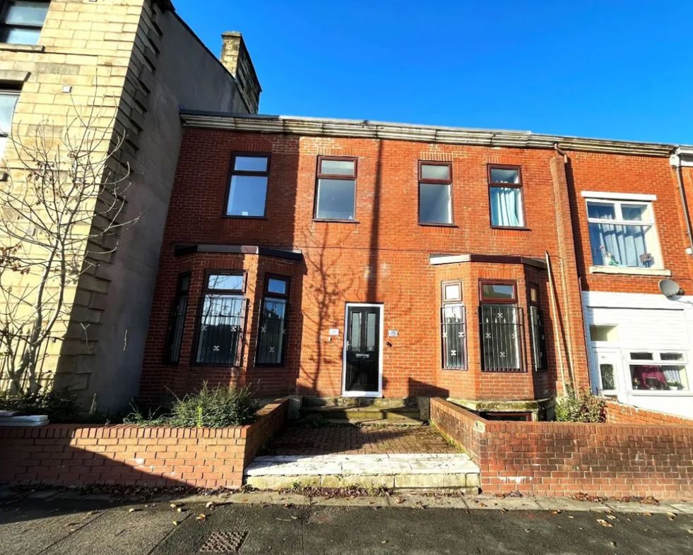 Property image 1 of 22