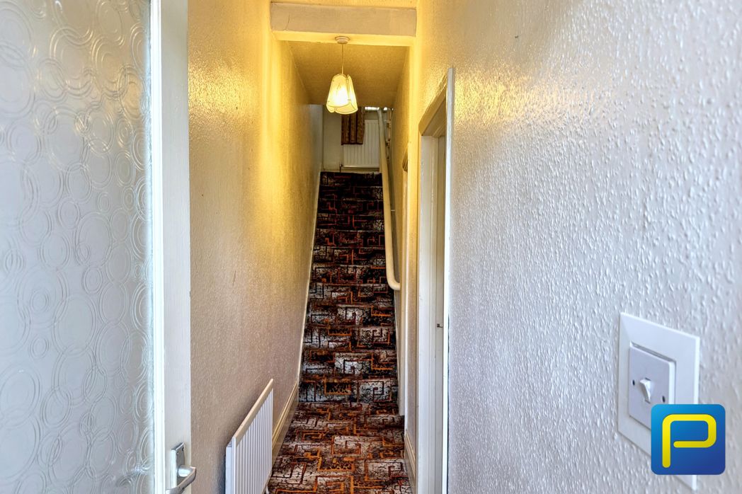 Property image 3 of 18