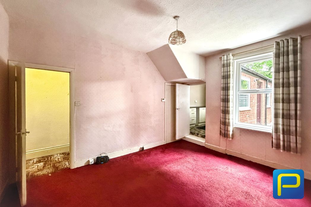 Property image 6 of 18