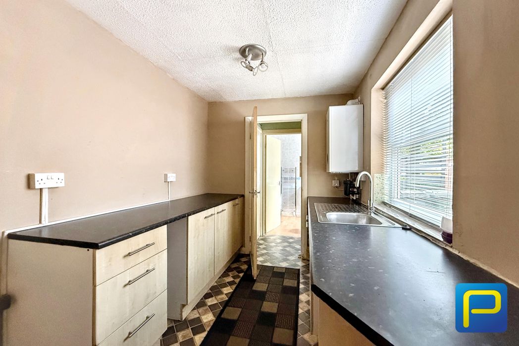 Property image 7 of 18